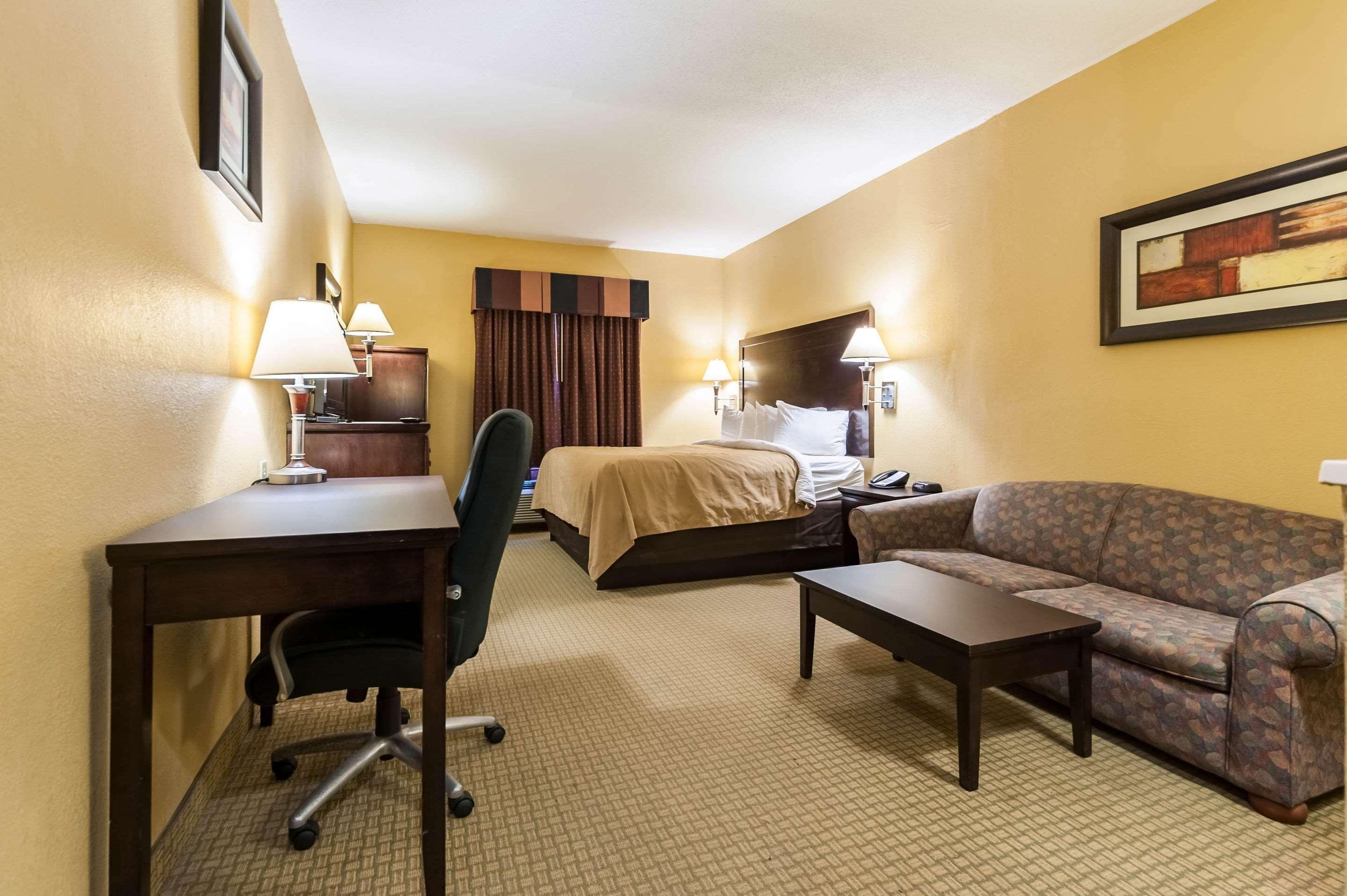 Quality Inn & Suites Лафаєт Екстер'єр фото