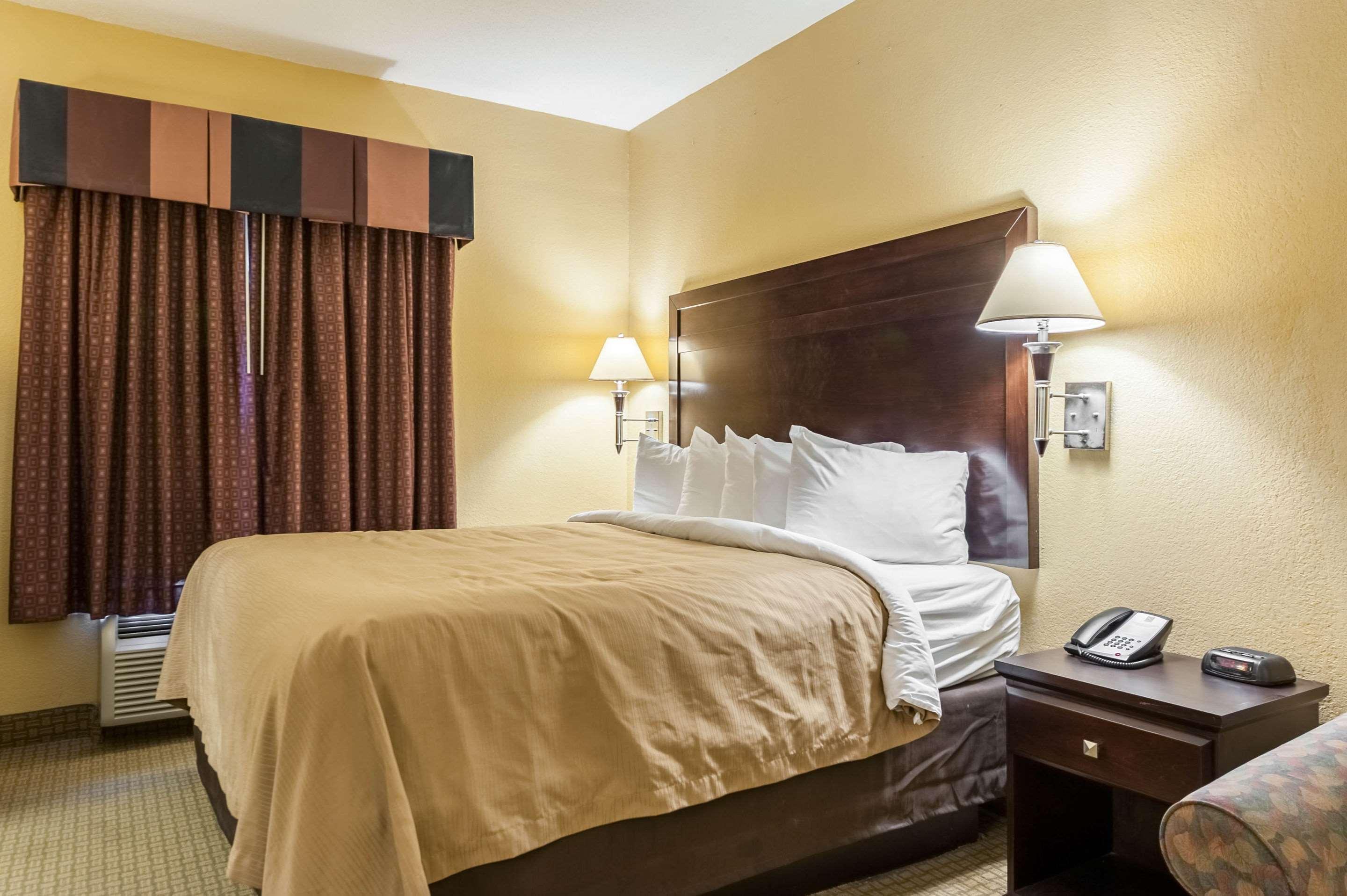 Quality Inn & Suites Лафаєт Екстер'єр фото