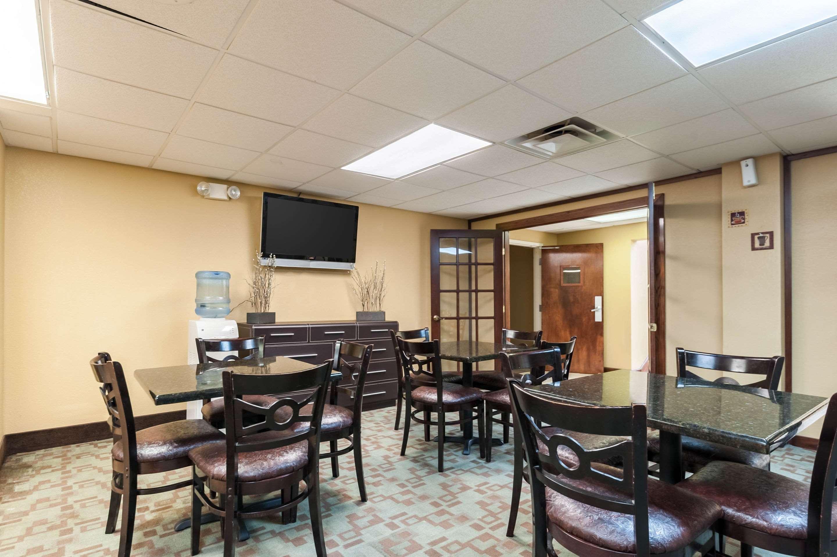 Quality Inn & Suites Лафаєт Екстер'єр фото