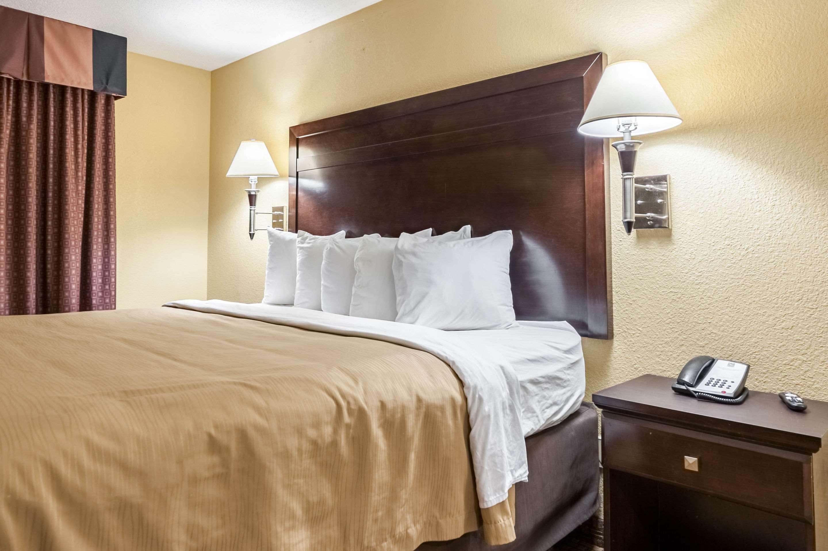 Quality Inn & Suites Лафаєт Екстер'єр фото