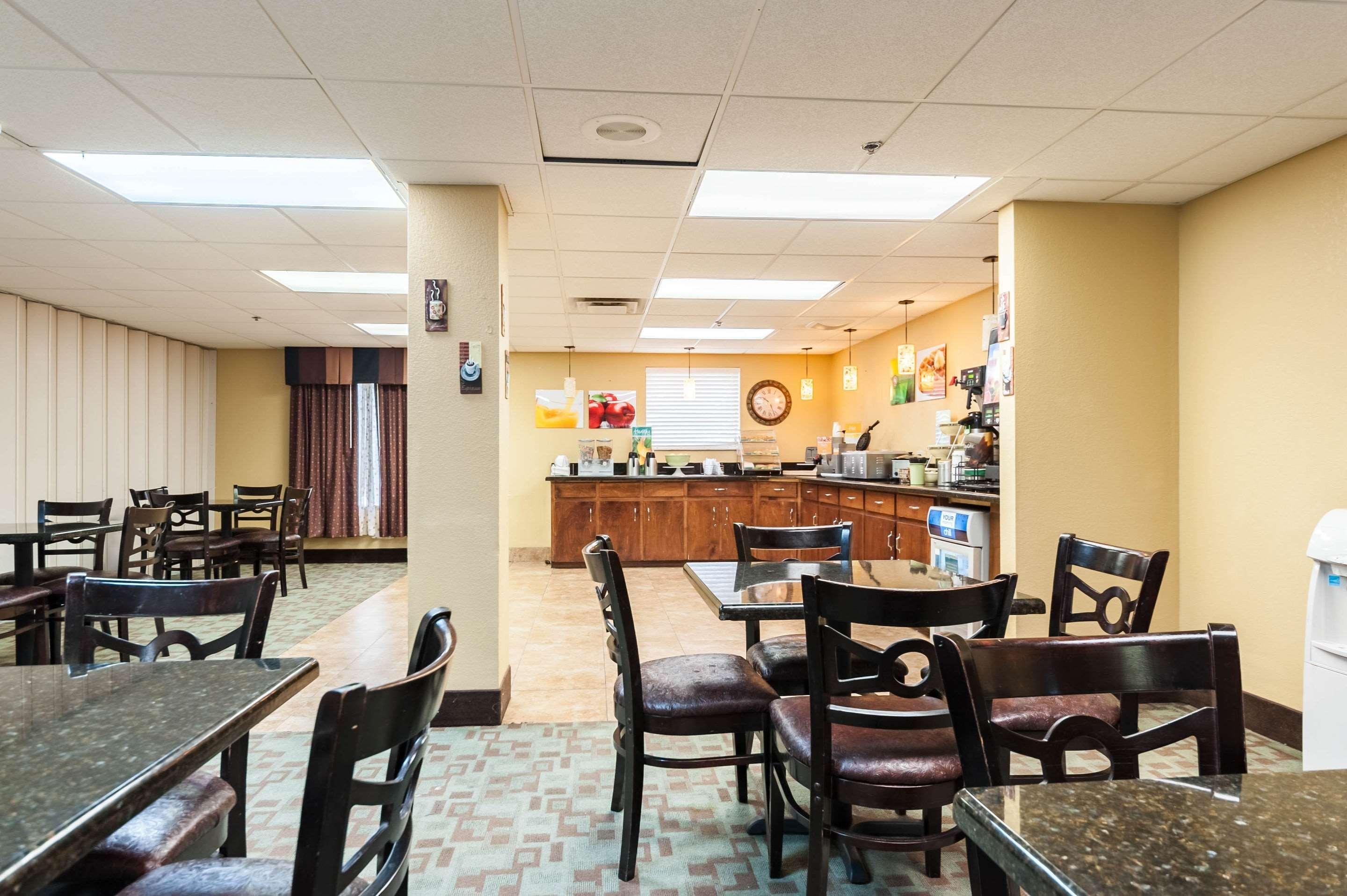 Quality Inn & Suites Лафаєт Екстер'єр фото