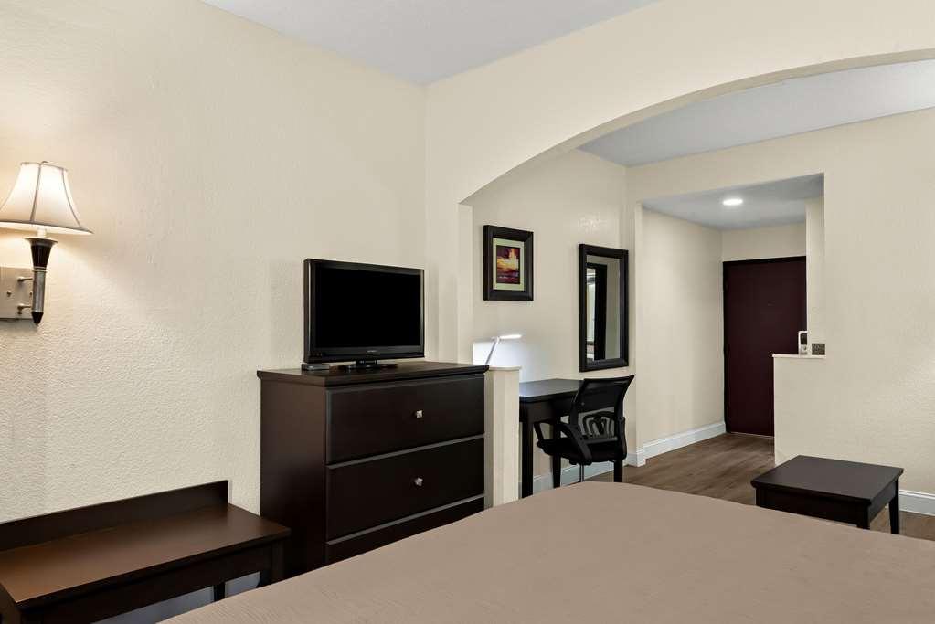 Quality Inn & Suites Лафаєт Номер фото