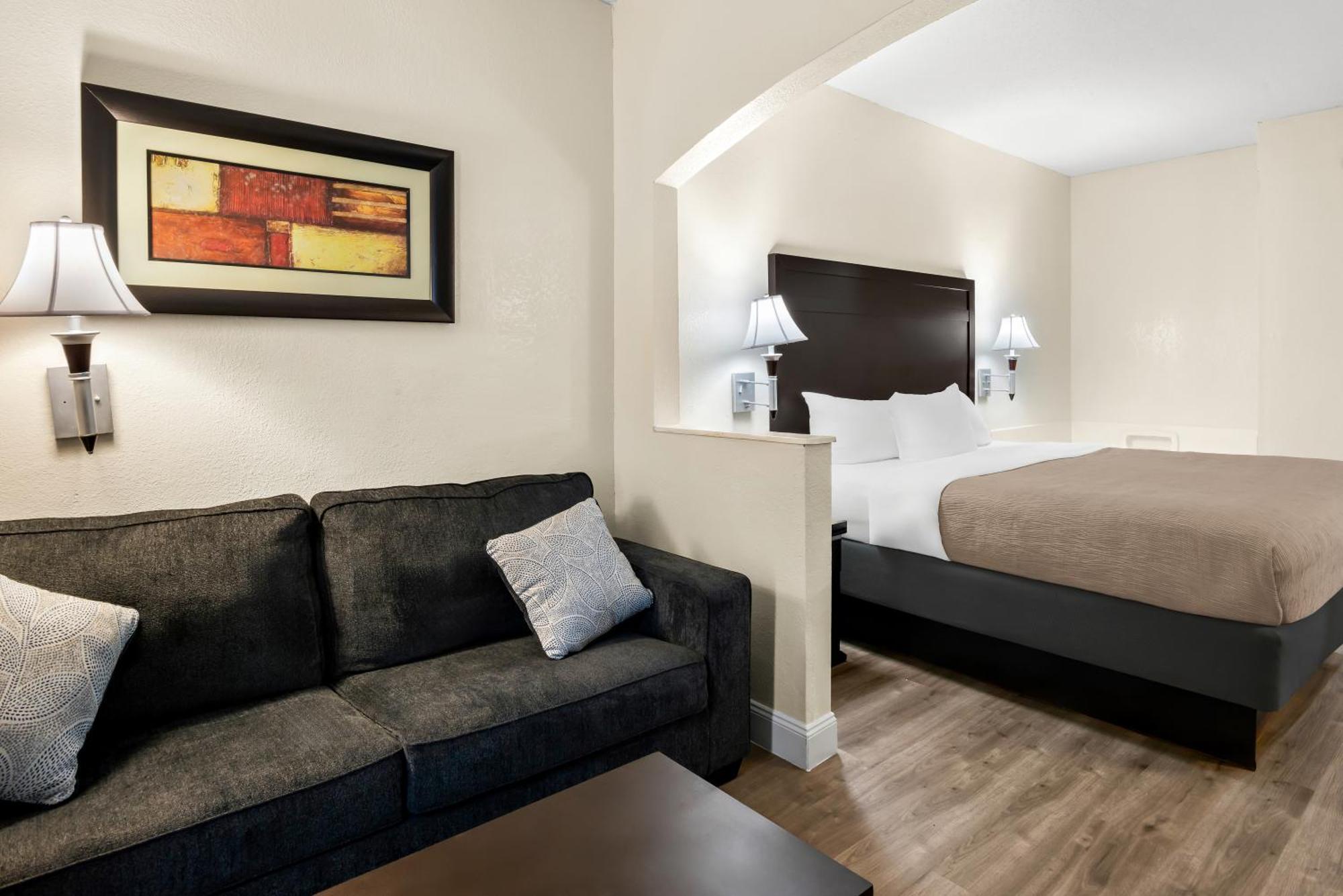 Quality Inn & Suites Лафаєт Екстер'єр фото